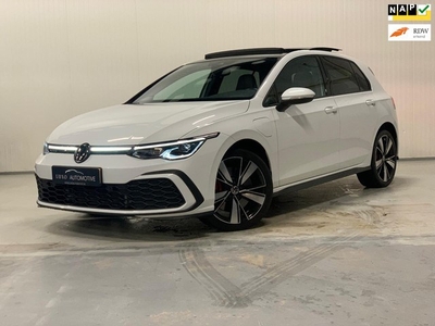 Volkswagen Golf 1.4 eHybrid GTE PANO IQ LIGHT LANE