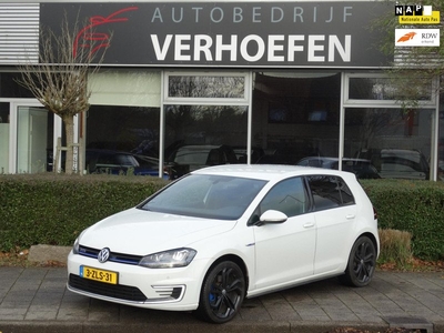 Volkswagen Golf 1.4 TSI GTE - AUTOMAAT - DEALER ONDERHOUDEN - NAVIGATIE - CLIMATE CONTROL - MULTI STUUR