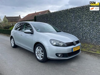 Volkswagen Golf 1.4 TSI Highline