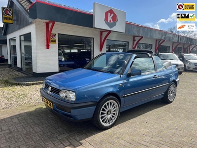 Volkswagen Golf Cabriolet 1.8