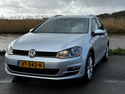 Volkswagen Golf Variant 1.2 TSI lounge TREKHAAK - NAVI -