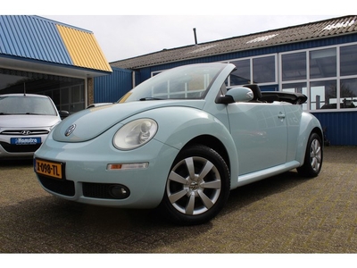 Volkswagen New Beetle Cabrio 1.6i 