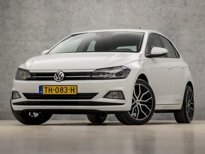 Volkswagen Polo 1.0 Sportline (APPLE CARPLAY, GROOT NAVI