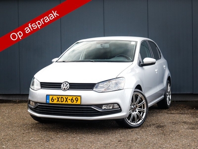 Volkswagen Polo 1.2 TSI Comfortline (90PK), Keurig-Onderh., LM.-Velgen-17Inch, Airco, Cruise-Control, Radio/CD-MP3, Privacy-Glas, NL-Auto