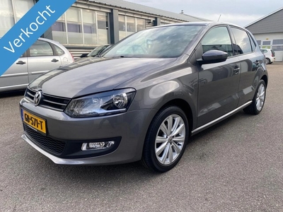 Volkswagen Polo 1.4-16v Highline 2010 verkocht (bj 2010)