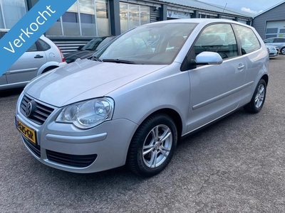 Volkswagen Polo 1.4-16V Highline verkocht (bj 2005)