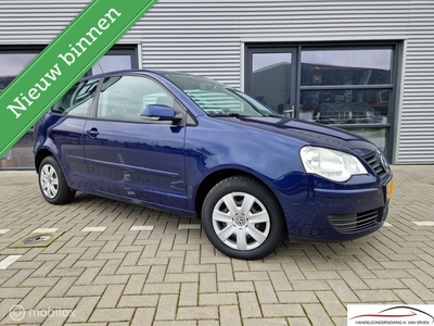 Volkswagen Polo 1.4 OPTIVE AUTOMAAT AIRCO CRUISE NAP