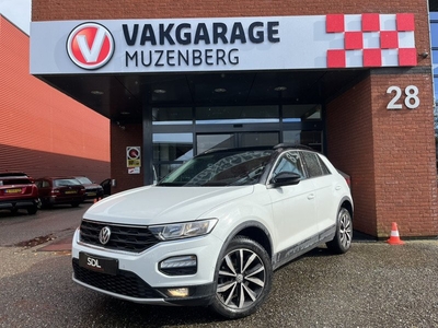 Volkswagen T-Roc 1.0 TSI Style // ADAPTIVE CRUISE // CLIMA // NAVI // PDC // LED //