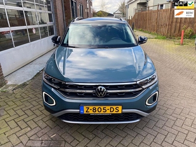 Volkswagen T-ROC 1.5 TSI Life Business