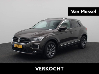 Volkswagen T-Roc 1.5 TSI Sport | AUTOMAAT | PANORAMADAK | BEATS AUDIO | VIRTUAL COCKPIT | NAVIGATIE | ELEKTRISCHE ACHTERKLEP | KEYLESS | LED KOPLAMPEN | LANE ASSIST | ADAPTIVE CRUISE CONTROL | APPLE CARPLAY / ANDROID AUTO |