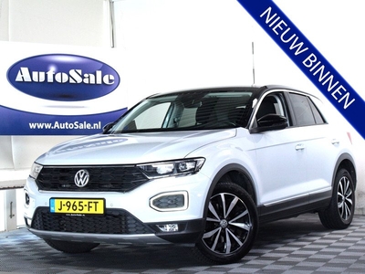 Volkswagen T-Roc 1.5 TSI Sport VIRTUAL CARPLAY LANE-AST CAMERA STOELVW '18