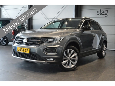 Volkswagen T-Roc 1.5 TSI Style navi camera led pdc cruise