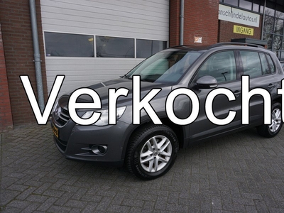 Volkswagen Tiguan 1.4 TSI 150PK COMFORT&DESIGN ORIGINEEL NEDERLANDS KEURIGE NETTE STAAT NAVIGATIE ECC AIRCO CRUISECONTROL BLUETOOTH PARKEERSENSOREN V+A LMV 4X ELECTR.RAMEN/SPIEGELS