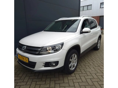 Volkswagen Tiguan 1.4 TSI Sport&Style