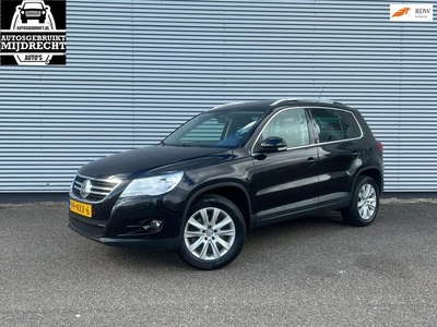 Volkswagen Tiguan 2.0 TSI Sport&Style 4Motion / Pano /