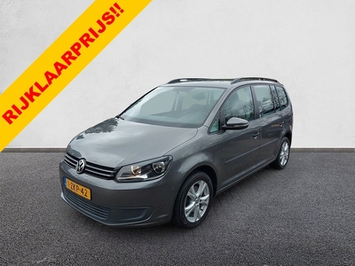 Volkswagen Touran 1.2 TSI Trendline Bluemotion 7persoons airco,cruise,navigatie,trekhaak