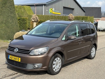 Volkswagen Touran 1.6 TDI Highline BlueMotion 7Pers 2010