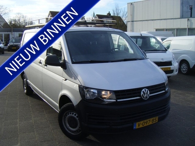 Volkswagen Transporter 2.0 TDI L2H2 Trendline VOORZIEN VAN