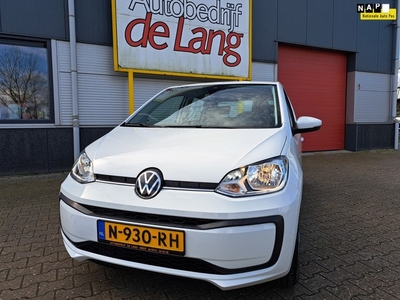 Volkswagen Up! 1.0 nieuwstaat lane assist face lift weinig