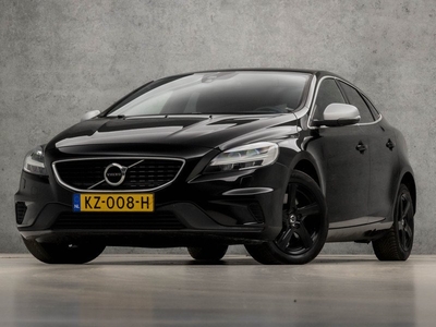 Volvo V40 1.5 T2 Inscription R-Design Automaat (NAVIGATIE, CAMERA, GETINT GLAS, LEDER/ALCANTARA, STOELVERWARMING, SPORTSTOELEN, ZWART HEMEL, LED KOPLAMPEN, NIEUWSTAAT)