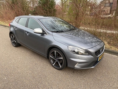 Volvo V40 2.0 D2 R-Design Business