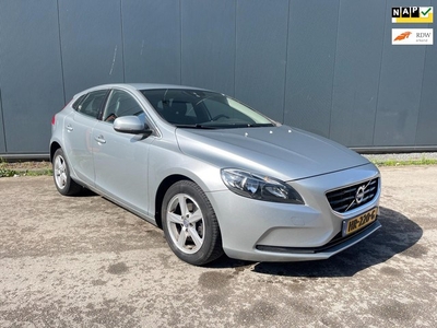 Volvo V40 2.0 D2 Summum Business