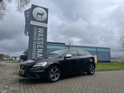 Volvo V40 2.0 D3 Business Sport Automaat | Rijklaarprijs | Leer | Pano dak |