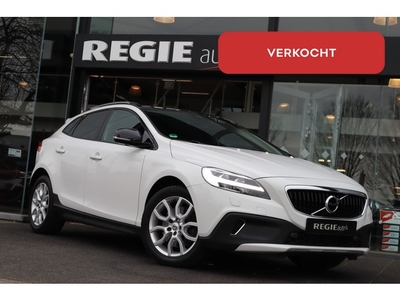 Volvo V40 Cross Country 2.0 T3 Summum Panorama Leer Navi