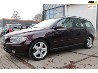 Volvo V50 2.4 Summum / Airco / Cruise Control / Elec Ramen