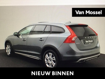 Volvo V60 Cross Country 2.0 D3 Summum