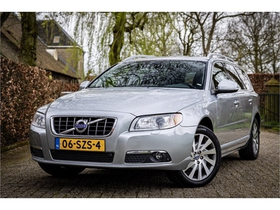 Volvo V70 1.6 T4 Limited Edition Luxury Schuifdak 1e