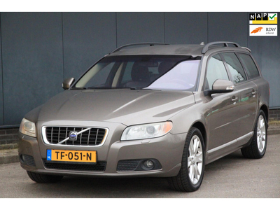 Volvo V70 3.0 T6 AWD Summum Xenon/Leer/Navigatie/Parkeersensor