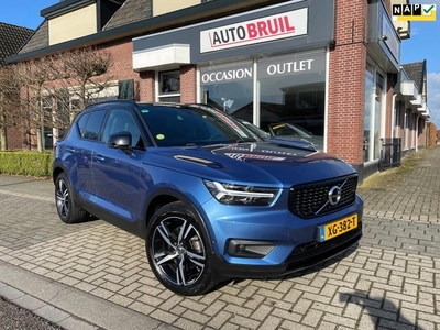 Volvo XC40 2.0 D4 AWD R-Design / Leder/ Trekh/ Schuifd./ 19