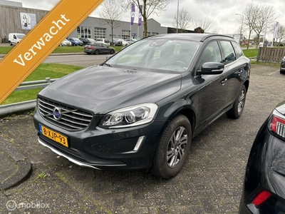 Volvo XC60 2.0 T5 FWD Momentum