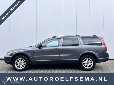 Volvo XC70 2.5 T Summum TrekhaakLeerYoungtimer