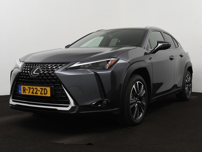 Lexus UX 250h Business Line | Navigatie | Draadloze Telefoonlader en Apple CarPlay | BSM | Parkeersensoren |