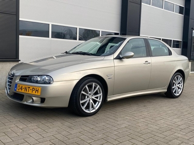 Alfa Romeo 156 1.8 T.Spark 140PK Airco Trekhaak 17