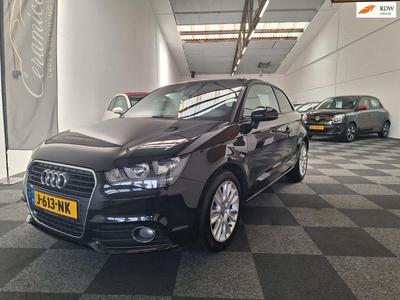 Audi A1 2011. 1.2 TFSI Attraction uitvoering.