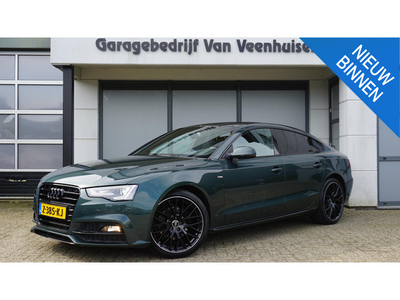 Audi A5 Sportback 1.8 TFSI Automaat 2x S-Line Competition Leder Xenon 19inch LM A-Camera Stoelverwarming *Gotland Groen Metallic* Uniek!