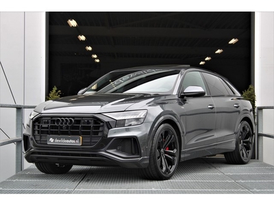 Audi Q8 55 TFSI e quattro S-line Competition 381pk Pano