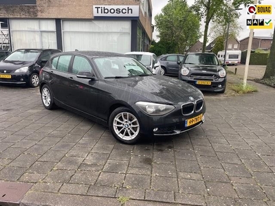 BMW 1-serie 118i Business+, 118 170 PK, Navi, Cruise