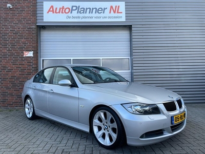 BMW 3-serie 320i Dynamic Executive! Clima! Leder! Navi!