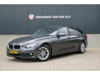 BMW 3-serie Touring 316d Trekhaak Stoelverwarming PDC