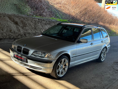 BMW 330xi Touring Executive