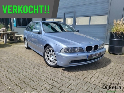 BMW 5-serie Touring 520i Lifestyle Edition Airco/ Cruise