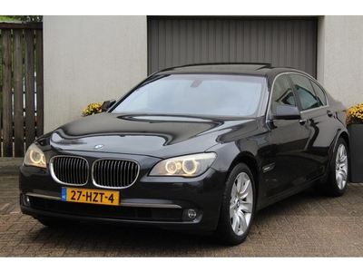 BMW 7-serie 750i High Exe. Youngtimer! Mooie en nette