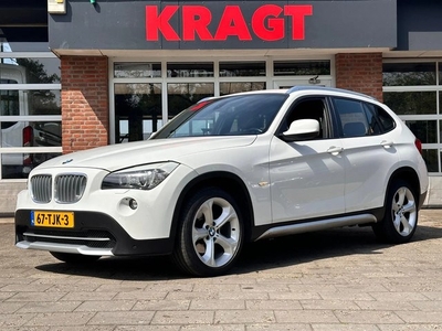 BMW X1 xDrive20i 184 pk - Business - AUTOMAAT - Leder -