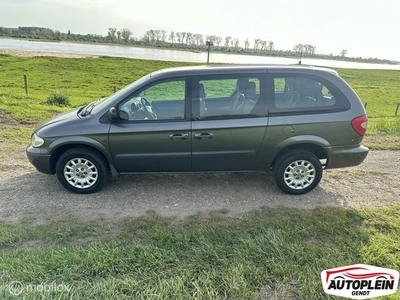 Chrysler Grand Voyager 3.3i V6 SE Luxe 6 persoons! VERKOCHT