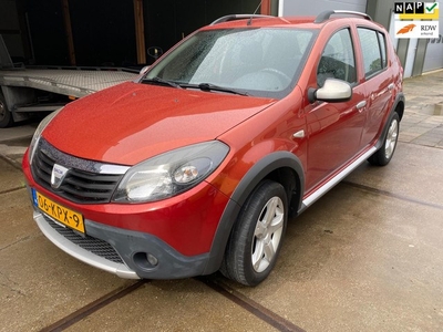 Dacia Sandero 1.6 Stepway Airco Cruise Lichte Schade