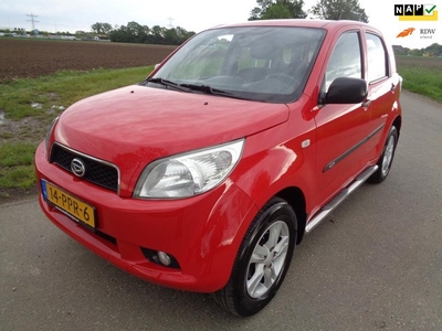 Daihatsu Terios 1.5-16v 2WD AUTOMAAT! 2011! Trekhaak! NAP!